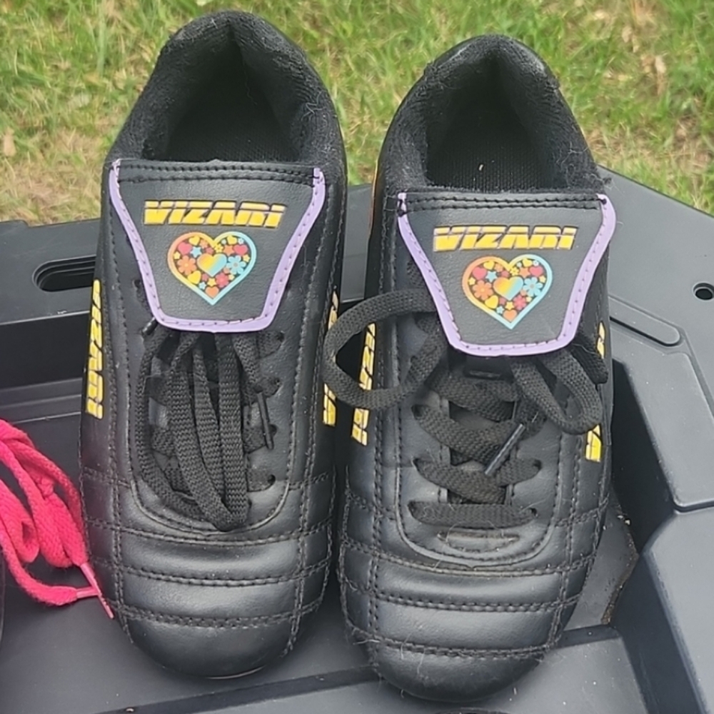 Vizari Soccer Cleats for kids